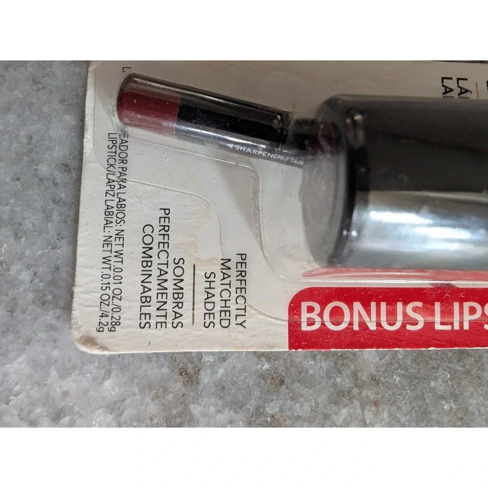 Revlon Bonus Super Lustrous Lipstick with ColorStay Lipliner PLUM #665 NEW‎